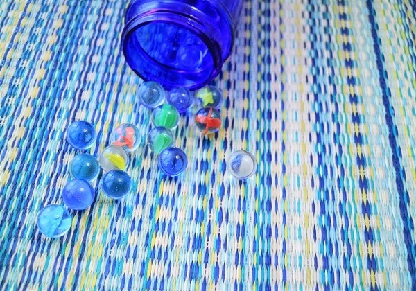 小物や色で涼やかにしよう