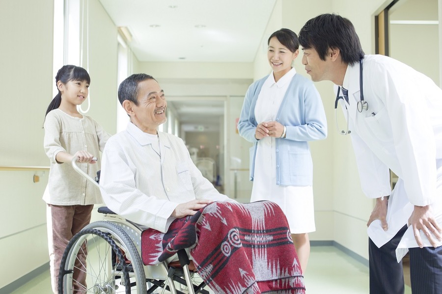 公務員の年金の3階部分に「トリプルダウン」が起きている