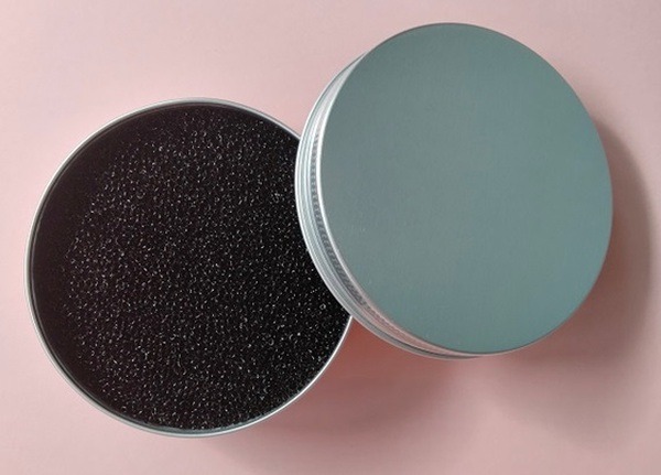 メイクブラシもきれいにしてね