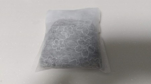 オーケーのアイスコーヒー粉をお茶パックに入れて2重にしたところ