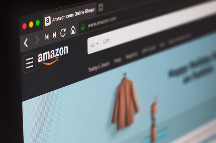 Amazonプライム・ワードローブを利用中
