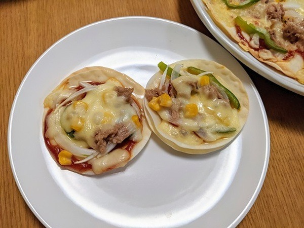 ミニピザでもよい