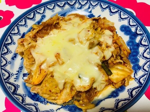 豚キムチーズ