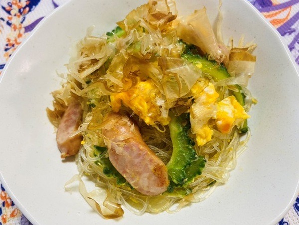 春雨入りゴーヤチャンプルー