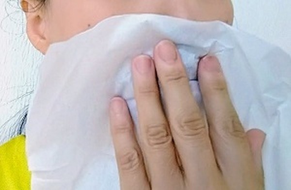 【300円台】マスクに付きにくい「色付きリップ」3種の実力検証　ひと手間でさらに効果大