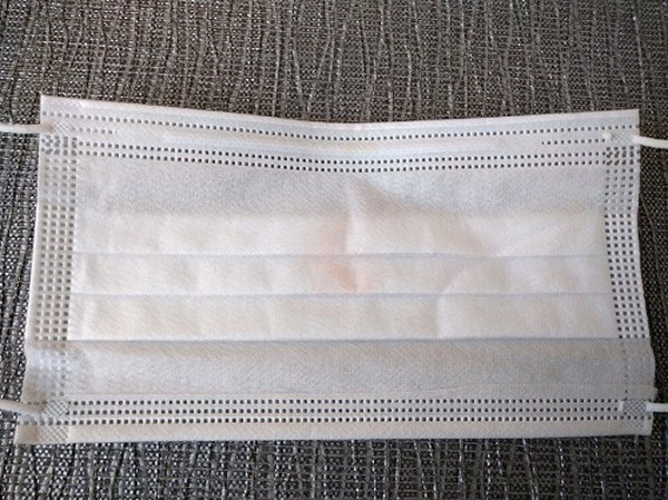 マスクに付きにくくなるひと手間をかけた結果