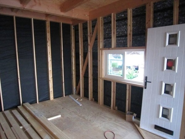 【インタビュー】地方で半セルフビルドして自由な暮らしを手に入れたママ