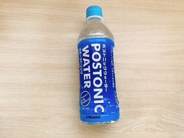 500mlペットボトルのスポーツドリンク