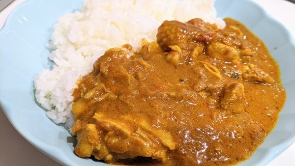 業ス材料で作ったスパイスカレー