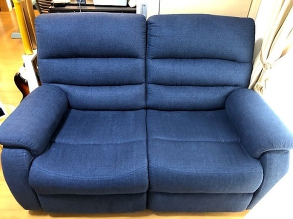 アウトレット価格のソファを買いました