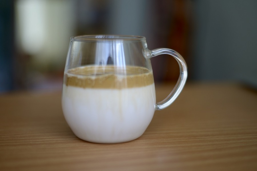 ダルゴナコーヒーって結局カフェラテ