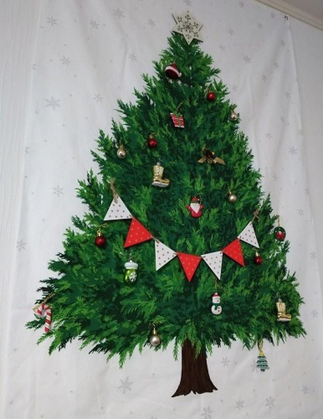 クリスマスも100均でいいのよ