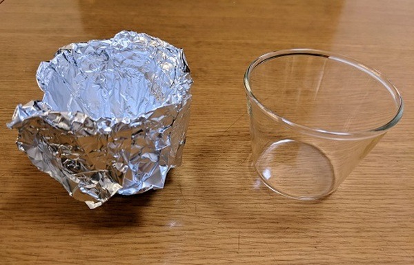 なにしてるんだろうこれは