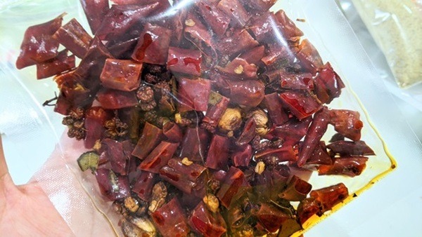 カルディ以上の本格派　「業ス」火鍋の素が安くておいしい