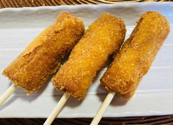 魚肉ソーセージの串カツ