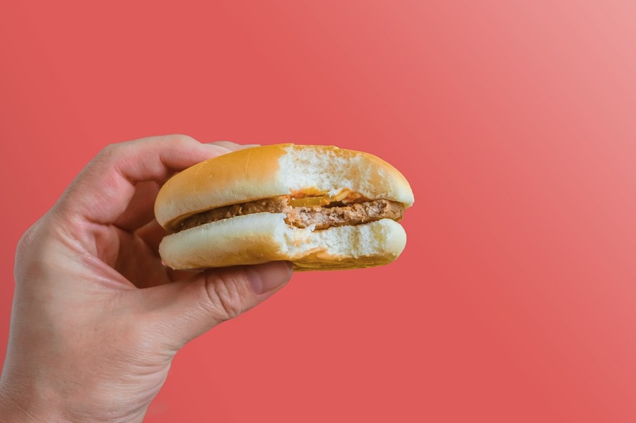 マックのハンバーガー食べたい