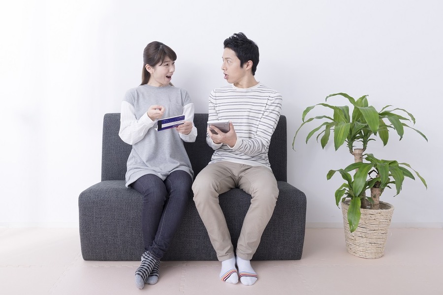 銀行の定期預金より高金利な「積立型保険（学資保険や個人年金保険）」