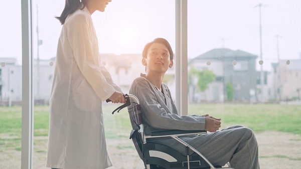 怪我が長引いたら傷病年金