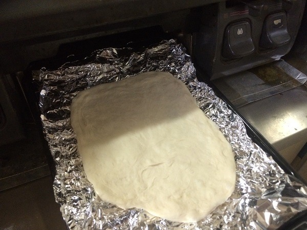 ピザは家で作るもの　3人家族1食712円でピザパーティしよう