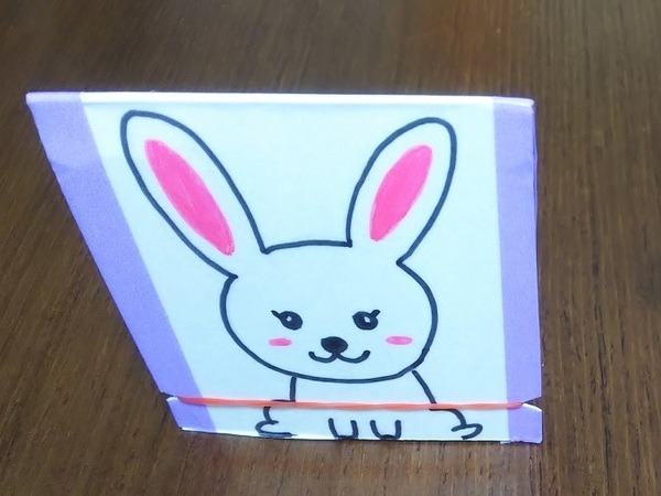 パッチンガエル