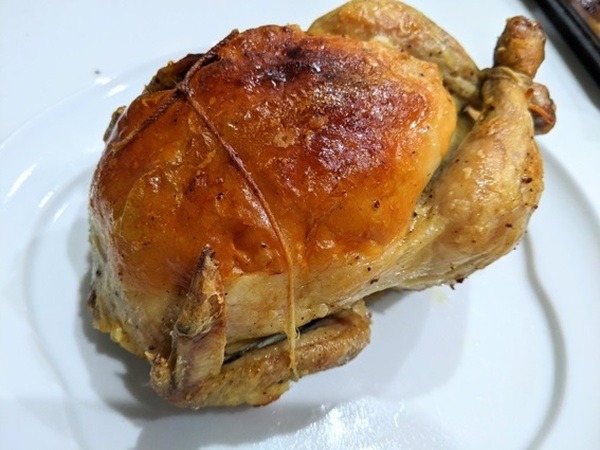 詰め物は冷凍ピラフなどで十分