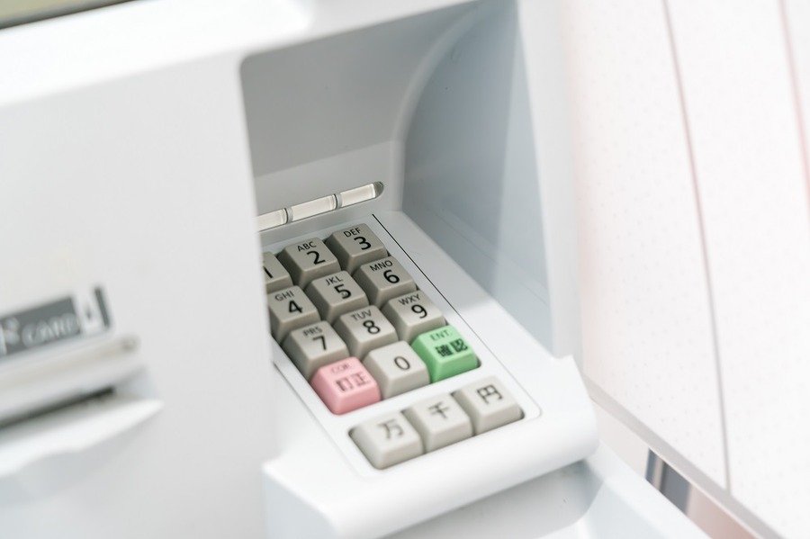 コンビニATM