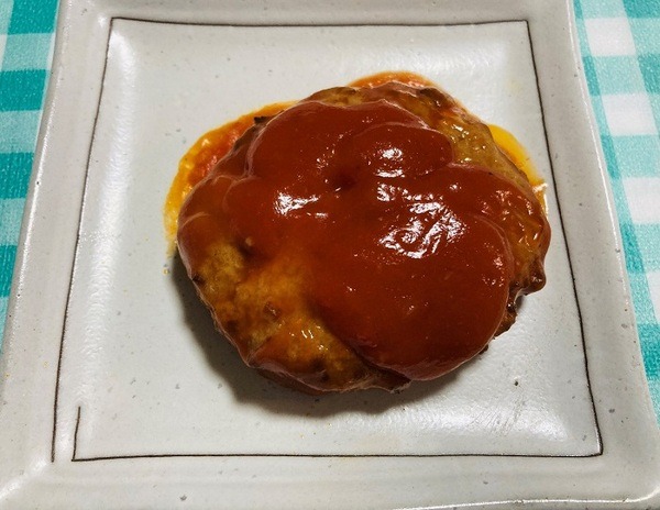 ソースがたっぷり