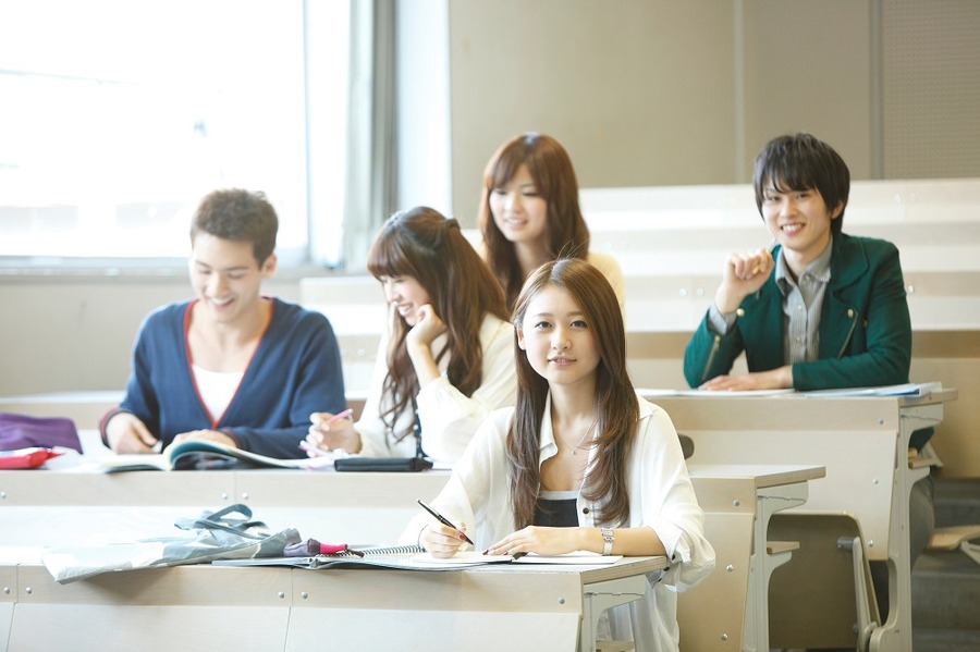奨学金受給率が5割を越えた　教育資金贈与の現状を考える