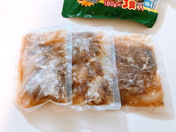 1食あたりたったの215円