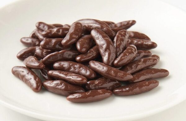 無印の柿の種チョコ