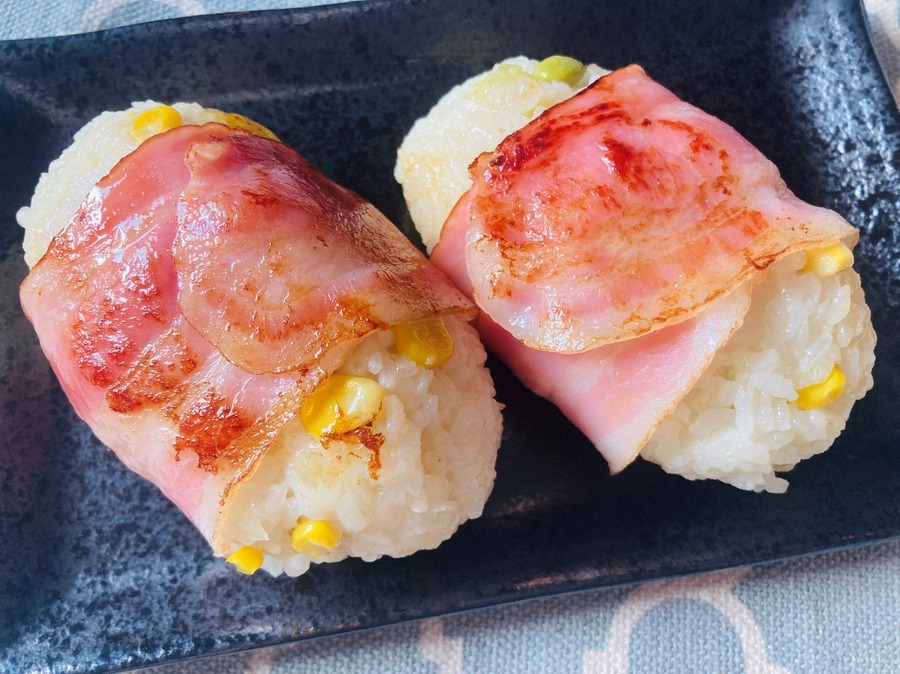 ベーコン巻きおにぎり