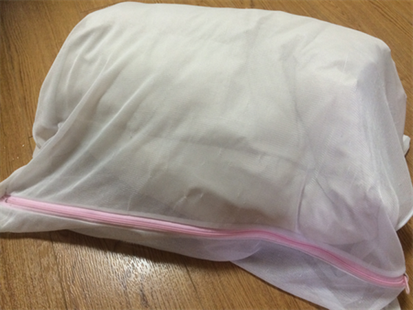 ダウンやカーペットなど冬物を自宅クリーニングで○万円の節約に