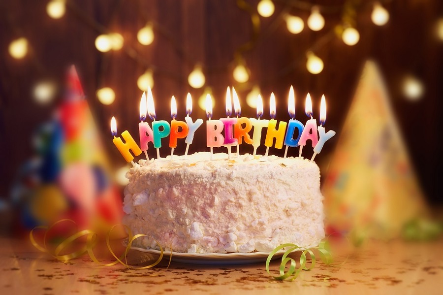誕生日ケーキ