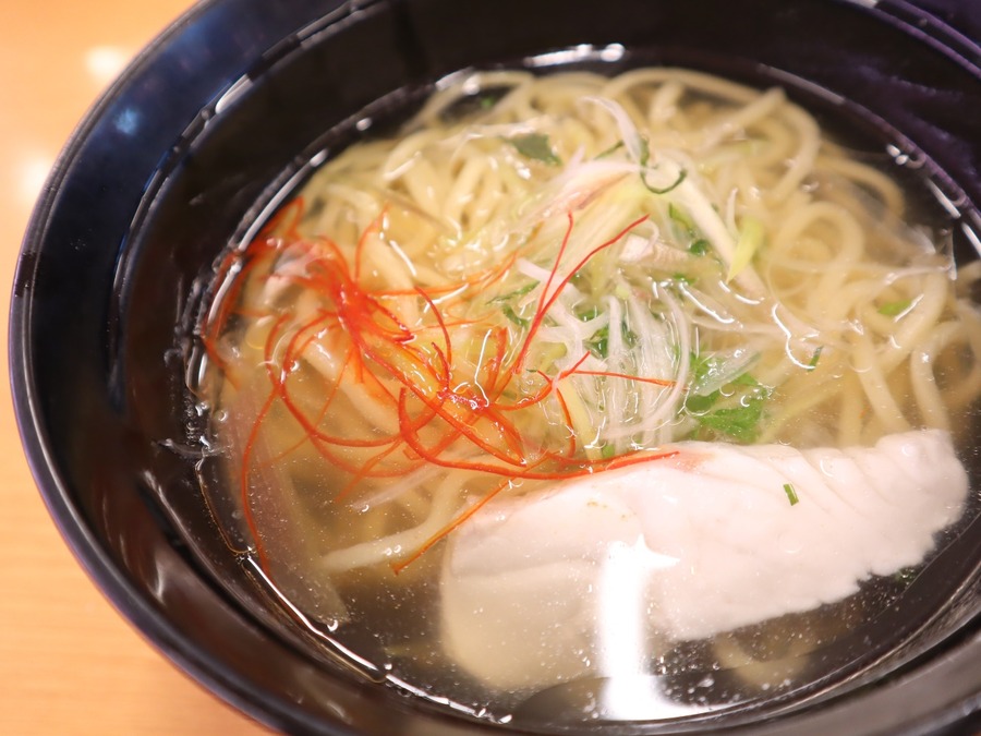 魚介に超惚れこんだ塩ラーメン