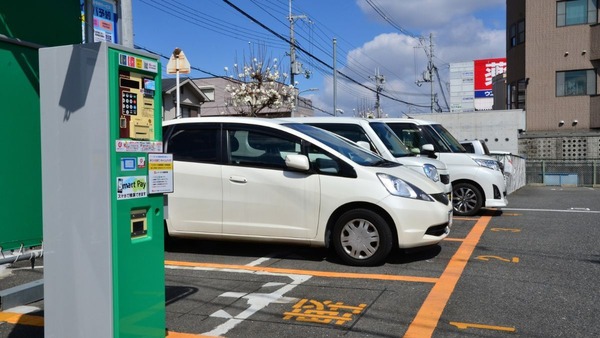 コインパーキングや月極契約の駐車場が安くなるキーワード7つ　最大料金、機械式、砂利など注目 画像