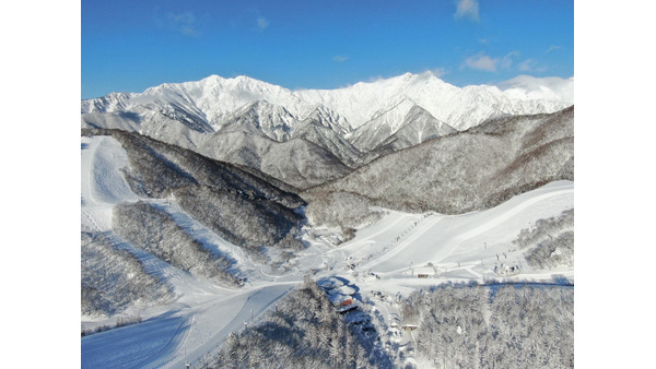 長野県の鹿島槍スキー場「県民割」でお得に　リフト1日券1000円引きなど 画像