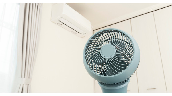 冷房つけっぱなしはむしろ正解。「1台足すだけ」で夏の電気代が変わる 画像