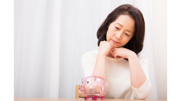 日本人の金融資産の50%が預貯金。「お金の置き場所」を意識して1歩進んだ貯蓄に挑戦しませんか。 画像