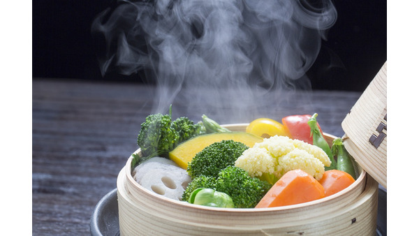 青菜は茹でずに「蒸し焼き」で時短 × 節約　1把の小松菜は茹でより23円お得 画像
