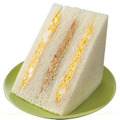 【5/8～15】セブンの増量フェアの超お得なラインナップ　サンドイッチはたまご1組増量、チーズケーキ・草もちは2倍に