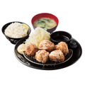 すた丼屋、11月2日(月)から19日(木)まで「すたみな唐揚げ定食」が20%OFF 864円でご飯おかわりも無料