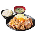 すた丼屋、11月2日(月)から19日(木)まで「すたみな唐揚げ定食」が20%OFF 864円でご飯おかわりも無料