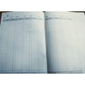 2ページ目は、縦1列で1週間分の出金を記帳、週ごとに集計できる