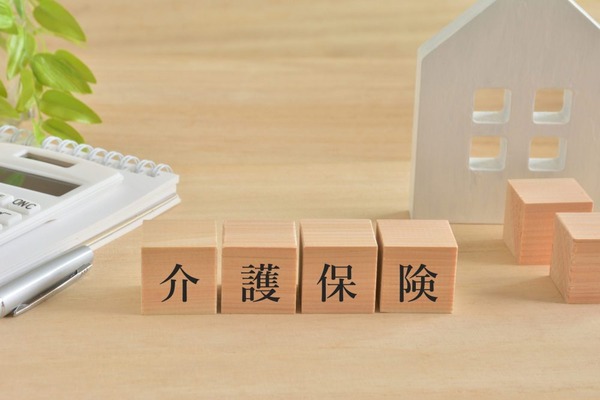 介護保険料の徴収時期とその方法、定年再雇用後の注意点とは？ 画像