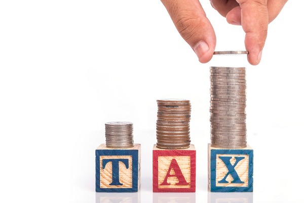 平成29年税制改正のポイント（所得税）　配偶者控除見直しと積立NISAの創設 画像