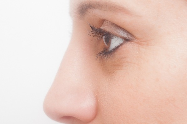 先進医療で最も多いのは「白内障治療」　付けたい先進医療特約 画像