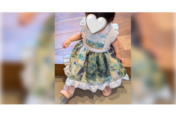 「真似してもいいですか？」100円ショップのランチクロスが素敵なエプロンドレスに…見事なリメイク術に4.4万いいね 画像
