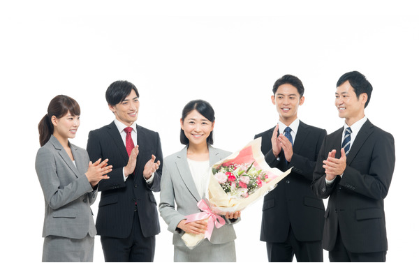 【社労士が読者の質問に回答】「妻が会社を退職、1月～退職月までの収入が130万円を超えていますが、健康保険の被扶養者に入れますか？」 画像