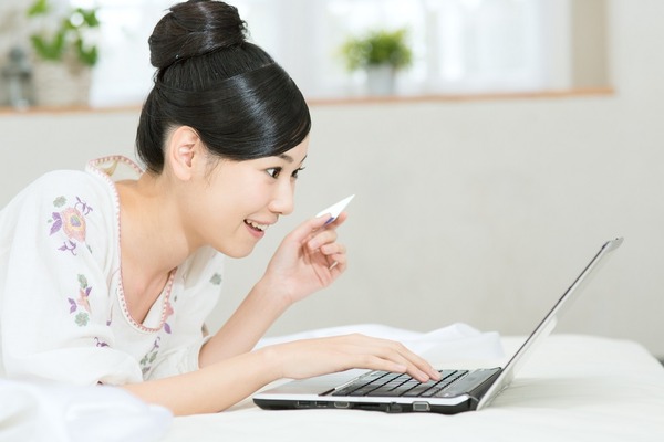 クレジット払いは無意識に「2割増」の支出になっている　ポイントはついてるけど、それって本当にトクしてる？ 画像