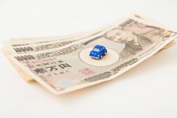 【車の維持費を節約】トヨタ「オイルボトルキープ会員」1万2,000円前後で20リットルをキープ 画像